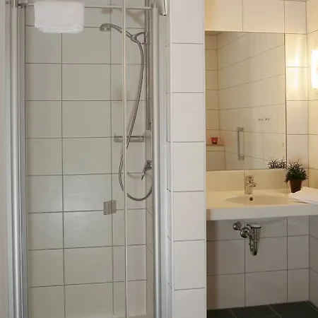 Hotel Kurhaus Pivittskrug 3*