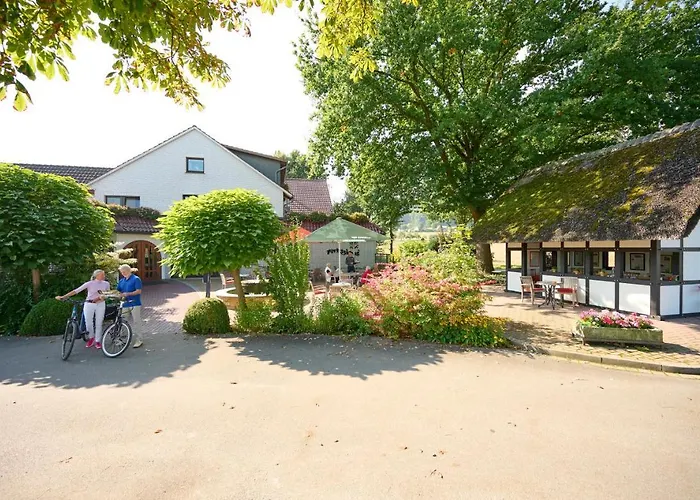 Hotel Kurhaus Pivittskrug 3*