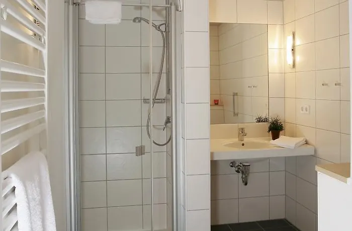 Hotel Kurhaus Pivittskrug 3*